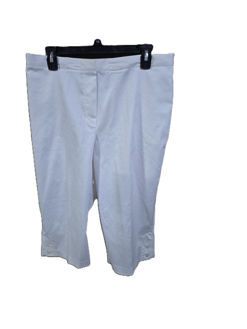 Alfred Dunner Petite White Capri's Size 14P Elastic Waist